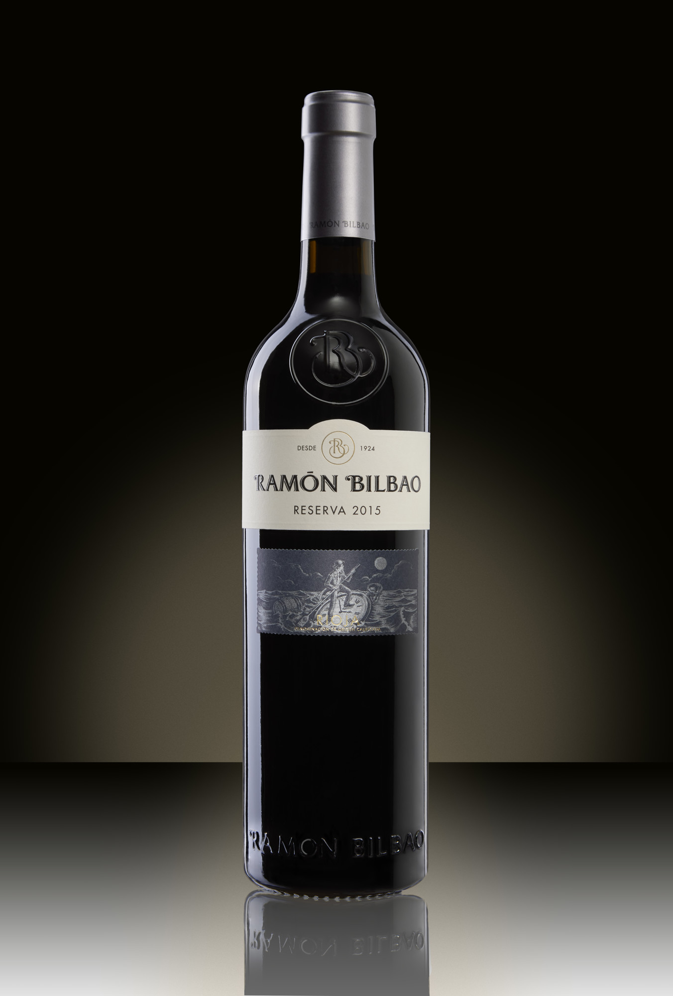 Fotógrafo en Barcelona, Comunión, Bautizo, Boda, Producto, Arquitectura, Book, Gastronómica - botella1.jpg